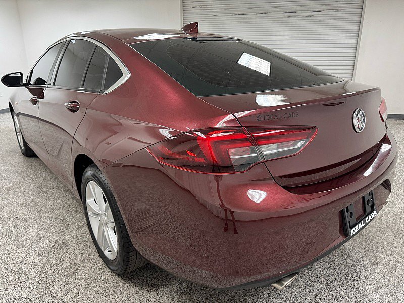 Used 2019 Buick Regal Preferred image 7