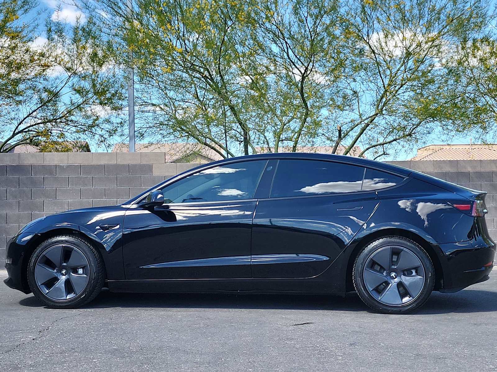 Used 2022 Tesla Model 3 Long Range image 6