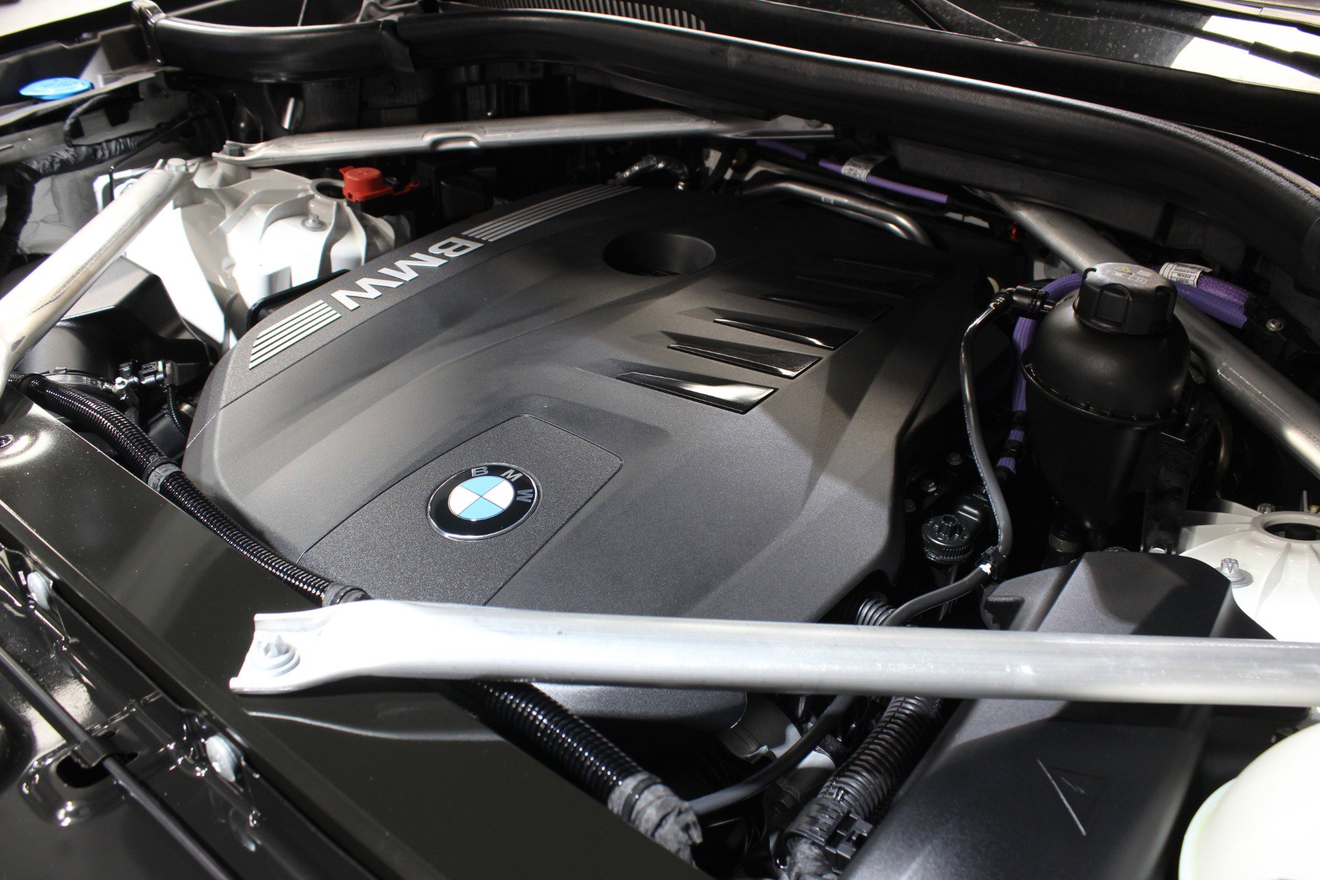 Used 2024 BMW X5 sDrive40i w/ Premium Package image 24