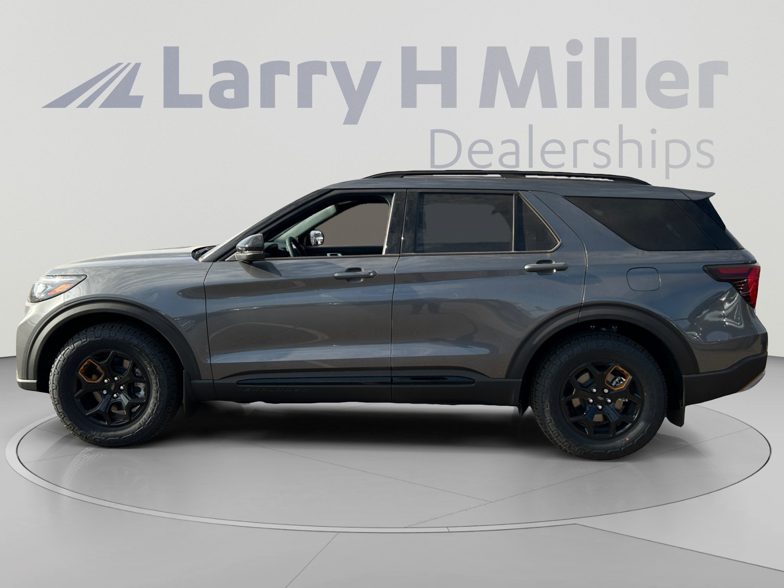 New 2026 Ford Explorer Tremor w/ Tremor Ultimate Package AWD/4WD image 2