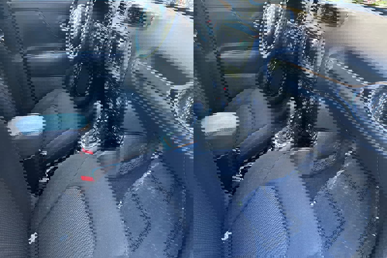 Used 2020 Jeep Renegade Altitude image 17