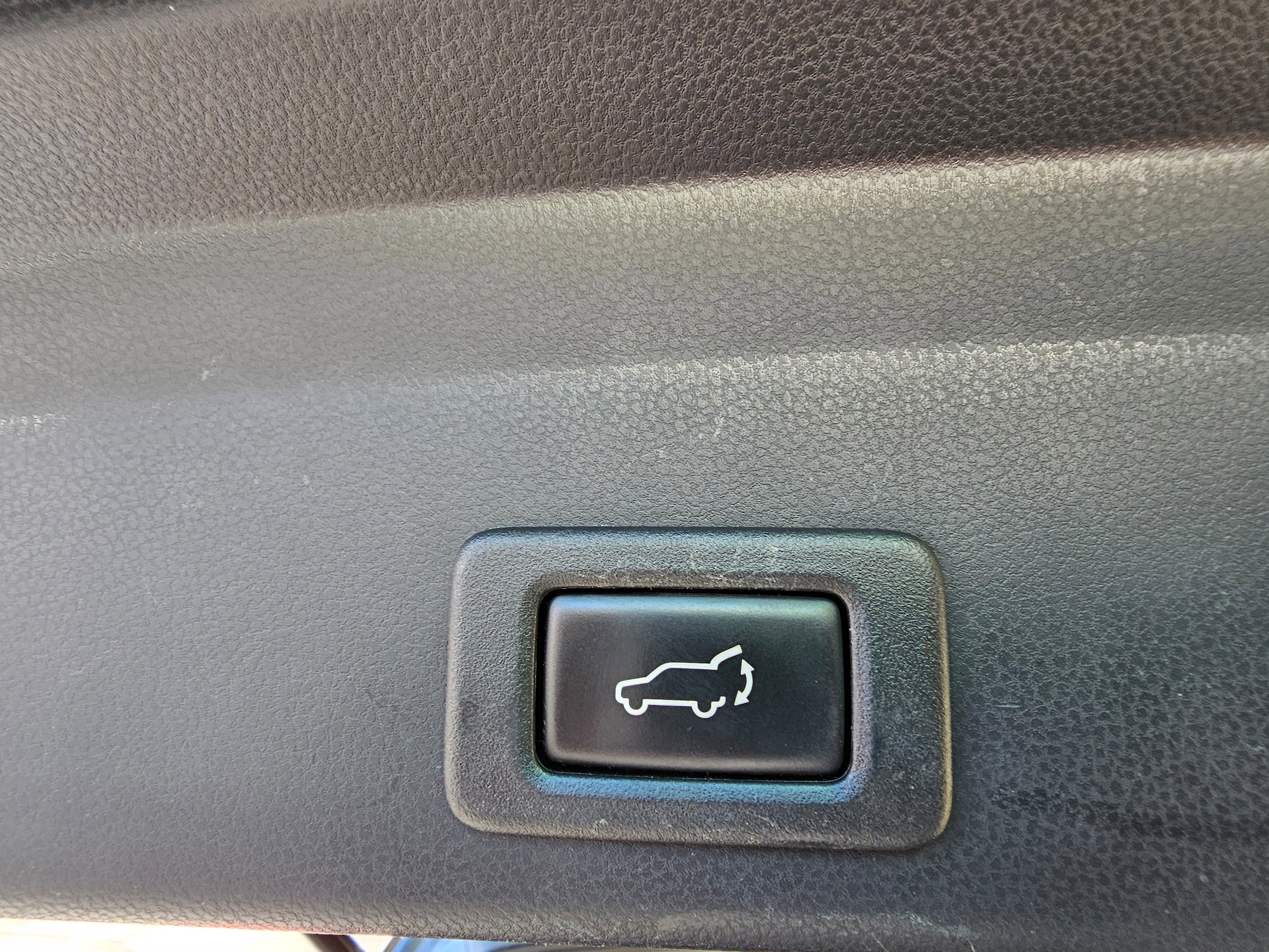 Used 2019 Subaru Ascent Limited w/ Popular Package #3 AWD/4WD image 9