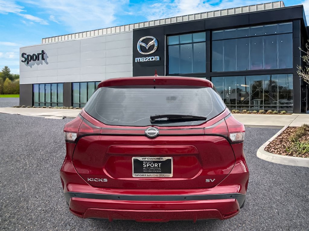 Used 2022 Nissan Kicks SV FWD image 5