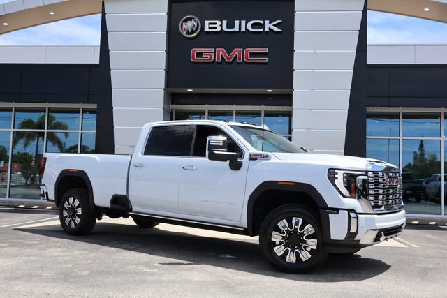 New 2026 GMC Sierra 3500 Denali w/ Denali Reserve Package AWD/4WD image 1