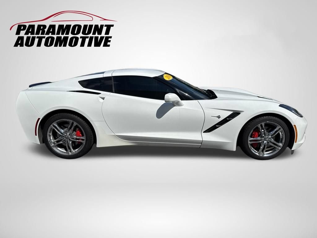 Used 2016 Chevrolet Corvette Stingray Coupe w/ 2LT Preferred Equipment Group RWD image 9