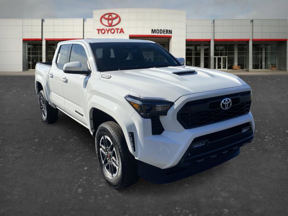 Certified 2025 Toyota Tacoma TRD Sport w/ TRD Sport Upgrade Package image 3