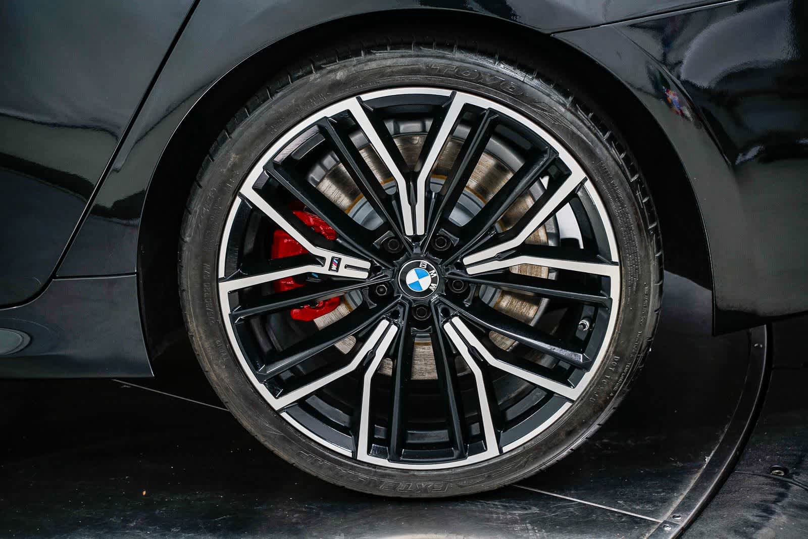 Used 2022 BMW 540i w/ M Sport Package RWD image 10