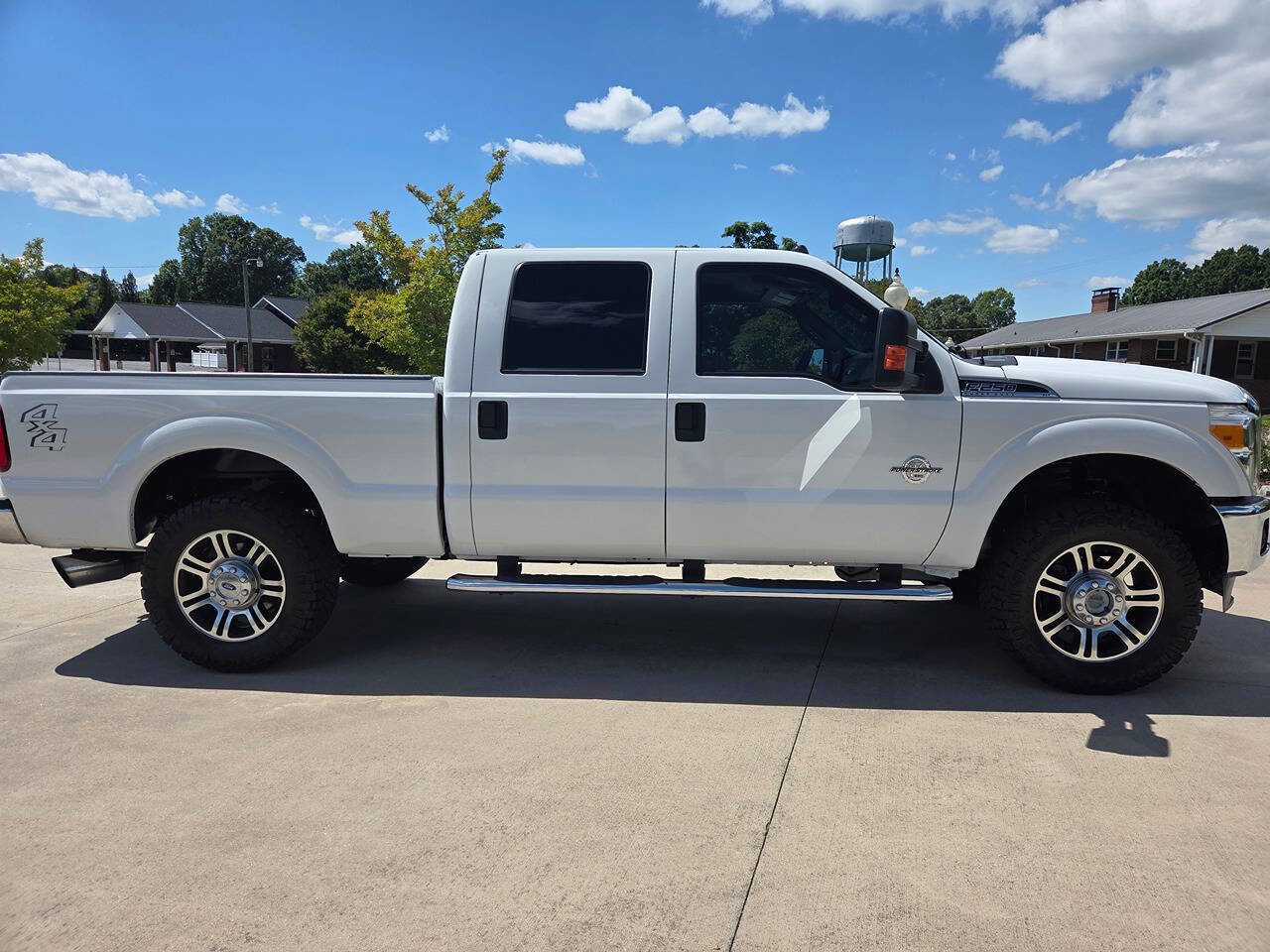 Used 2015 Ford F250 XLT w/ XLT Value Package AWD/4WD image 5