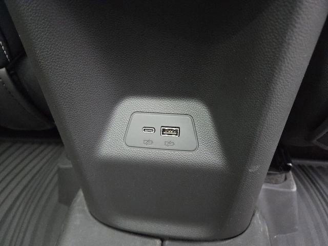 New 2026 Buick Envision Sport Touring image 18