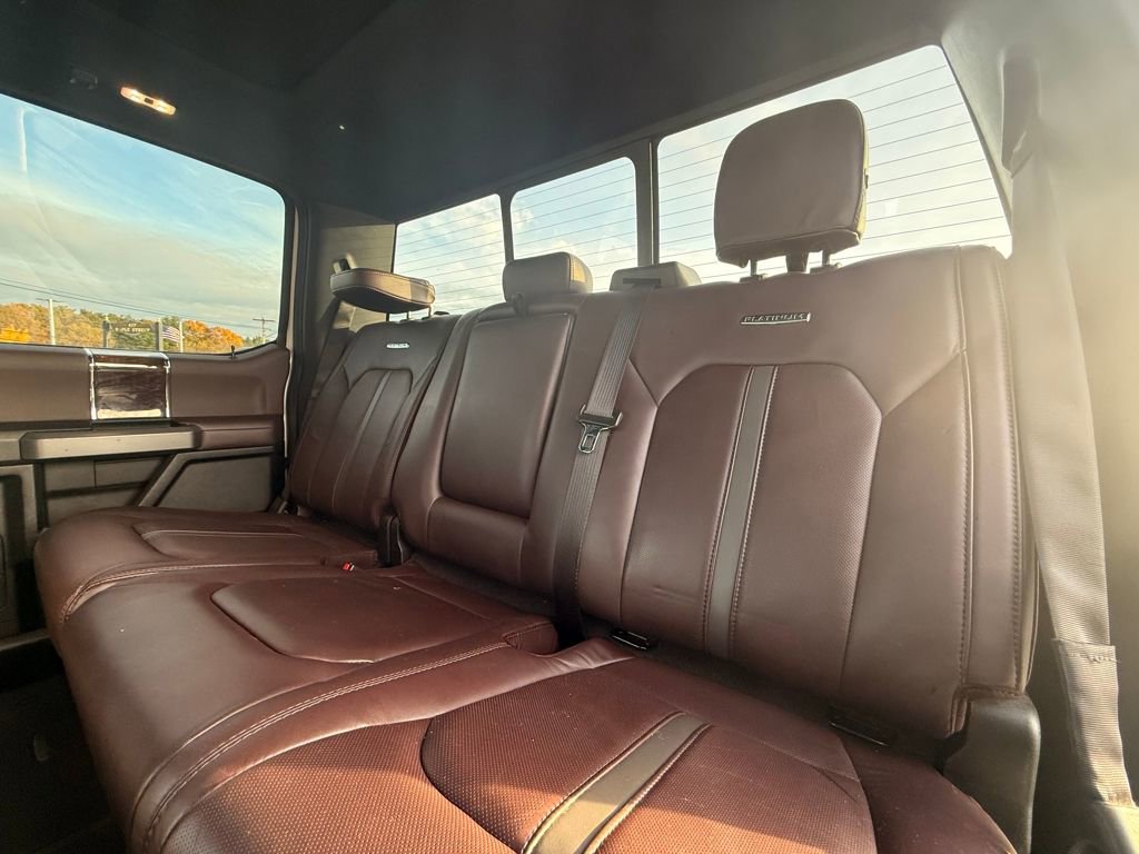 Used 2016 Ford F150 Platinum w/ Equipment Group 701A Luxury image 13