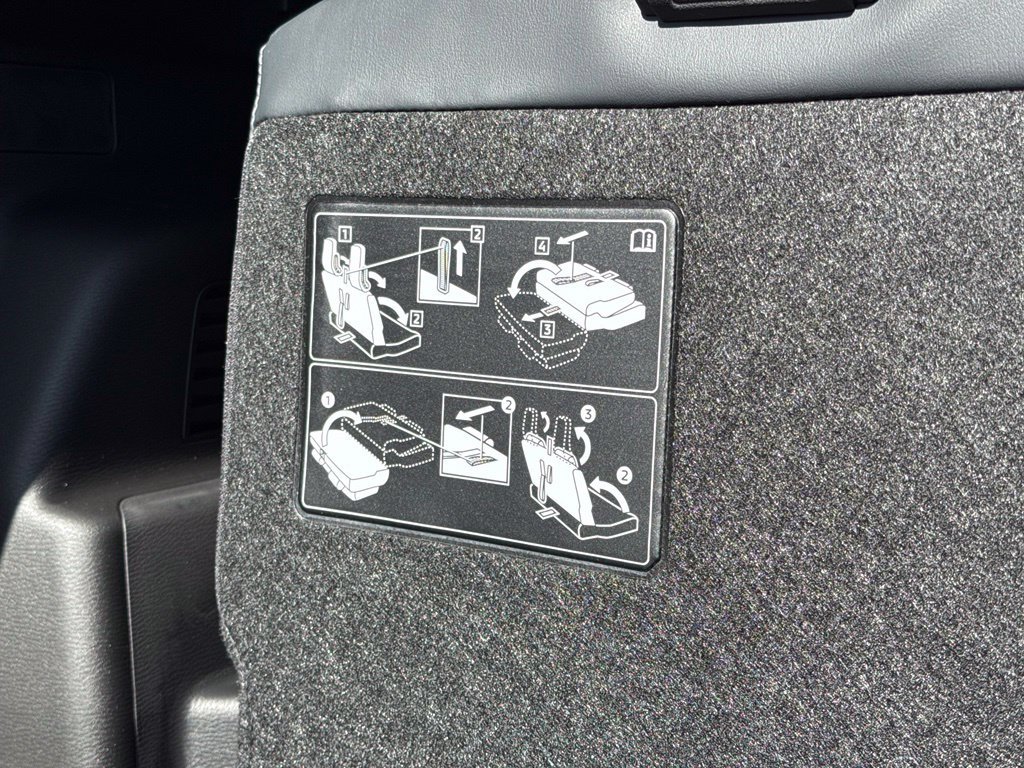 New 2026 Mitsubishi Outlander LE FWD image 11