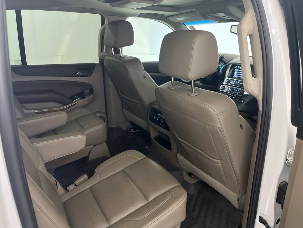 Used 2019 Chevrolet Suburban Premier AWD/4WD image 22