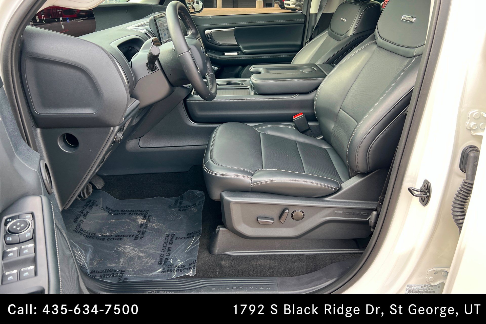 Used 2026 Ford Expedition Max Platinum w/ Driver's Package AWD/4WD image 17
