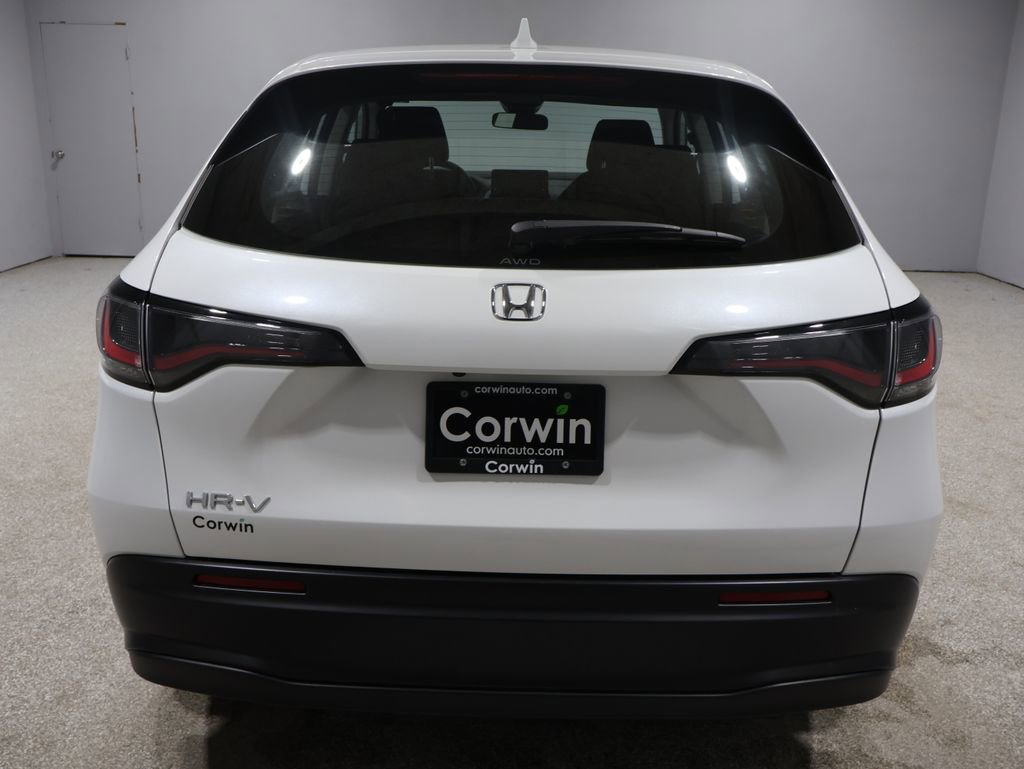 Used 2024 Honda HR-V LX image 4