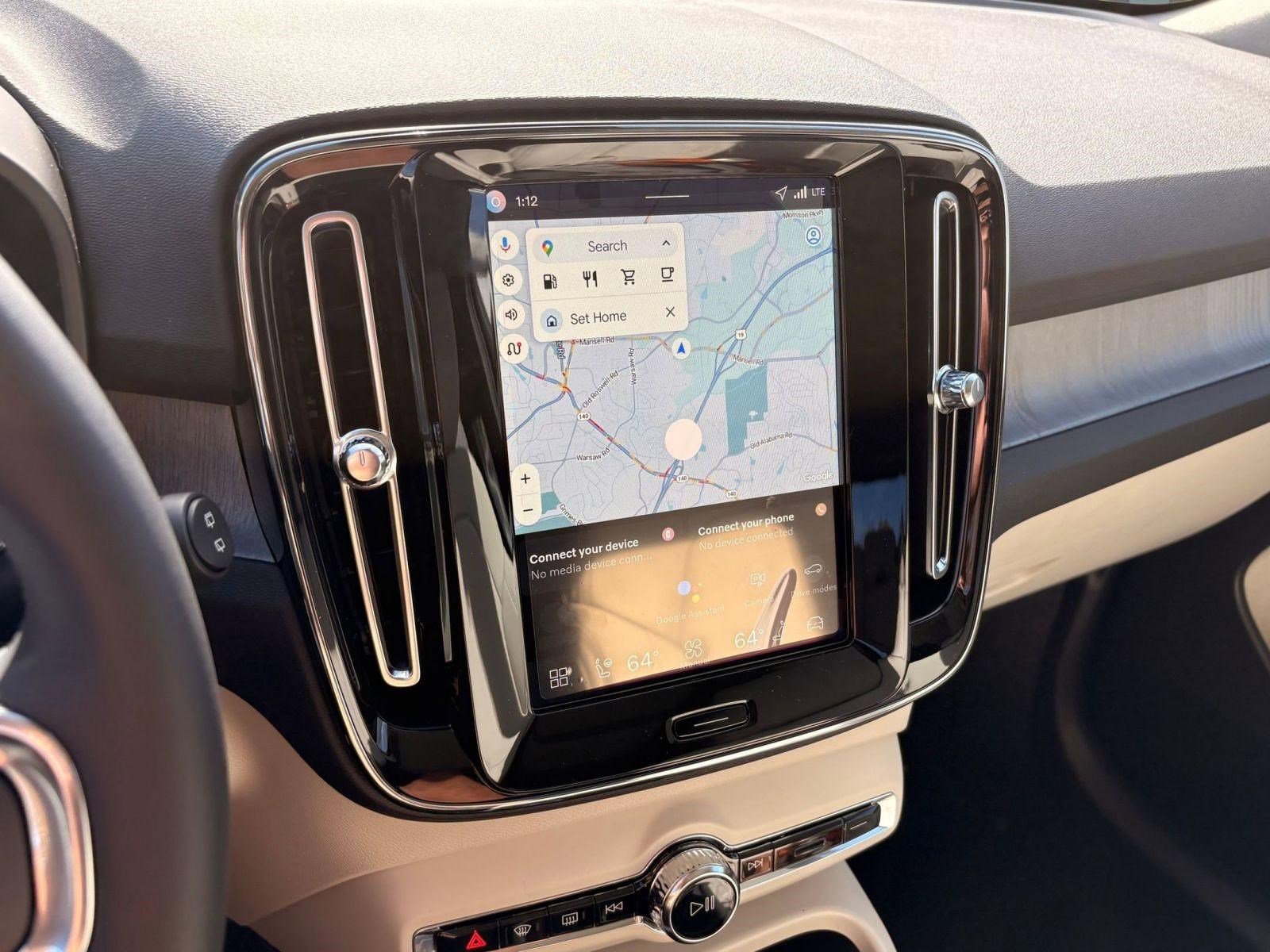 New 2026 Volvo XC40 B4 Plus w/ Climate Package image 29