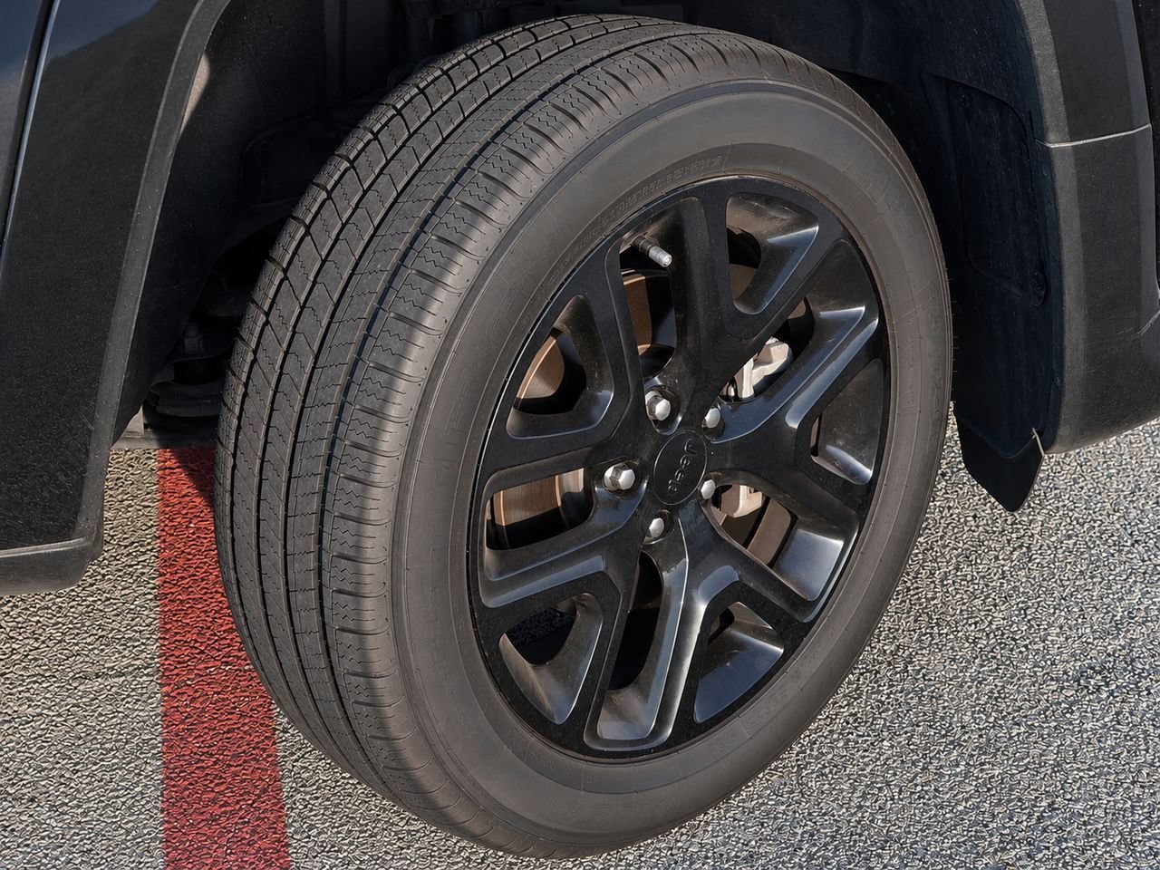 Used 2023 Jeep Renegade Altitude w/ Sun/Sound Group AWD/4WD image 9