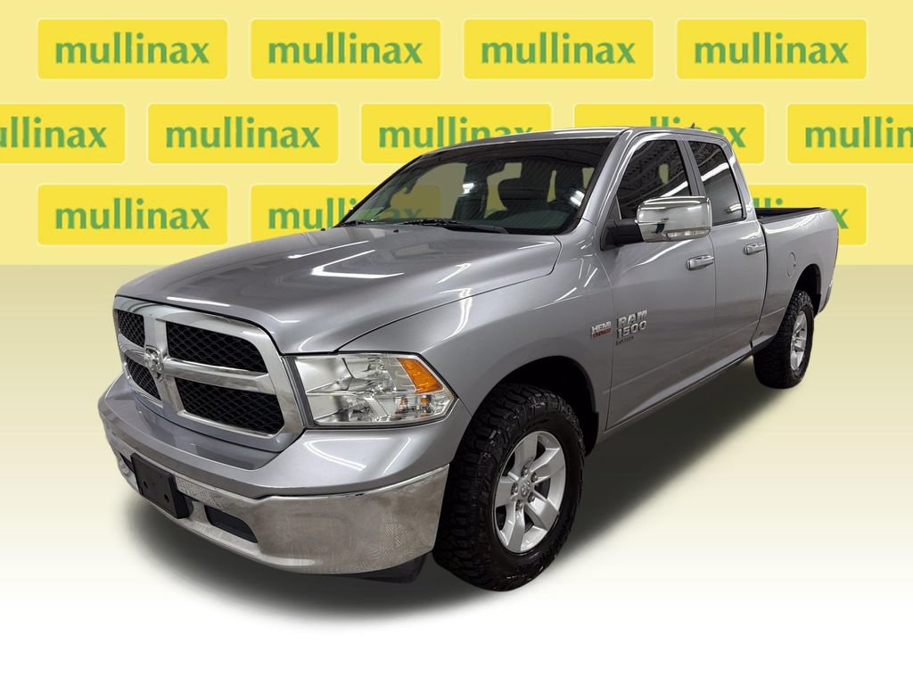 Used 2019 RAM 1500 Classic SLT w/ Luxury Group AWD/4WD image 12