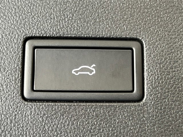 New 2026 Volkswagen Atlas SEL Premium R-Line image 6