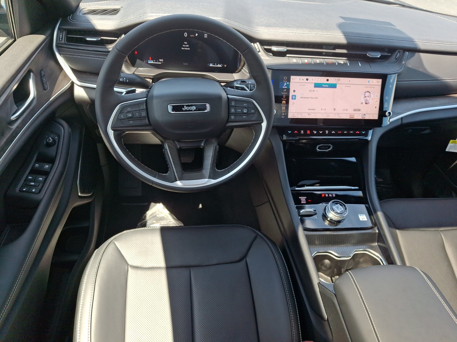 New 2026 Jeep Grand Cherokee Limited AWD/4WD image 8
