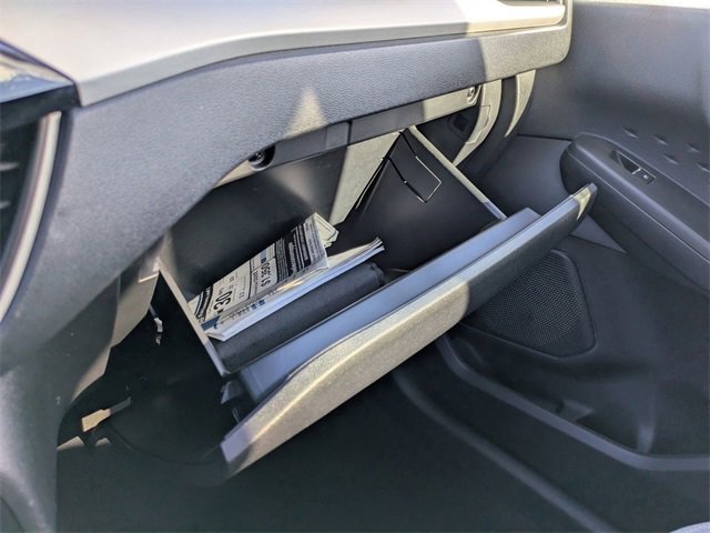 Used 2020 Ford Escape SE image 33