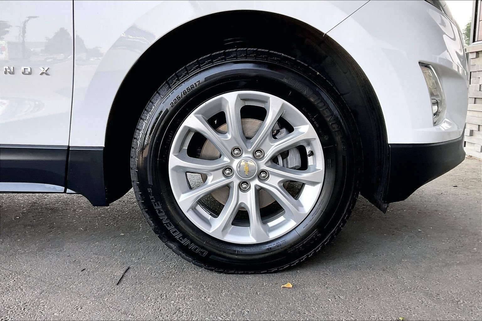 Used 2019 Chevrolet Equinox LT AWD/4WD image 24