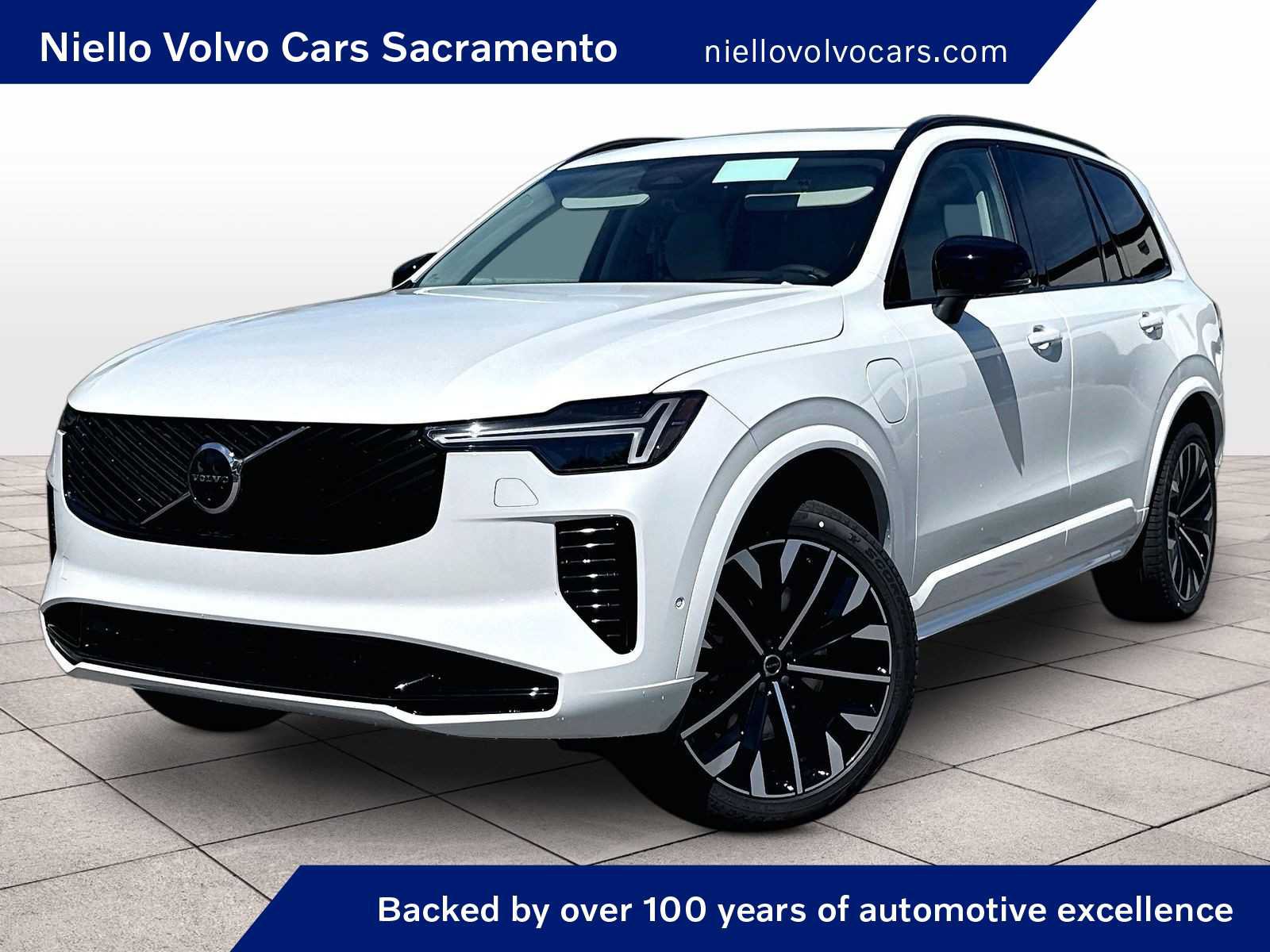New 2026 Volvo XC90 T8 Ultra w/ Protection Package AWD/4WD image 1
