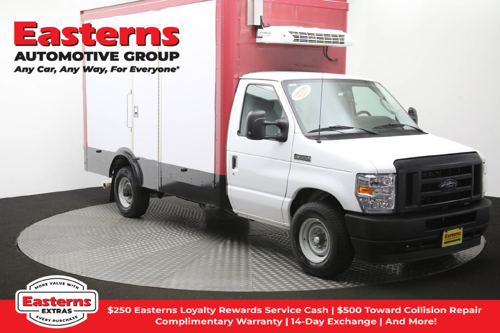 Used 2023 Ford E-350 and Econoline 350 Super Duty w/ Power Windows & Locks Group RWD image 49