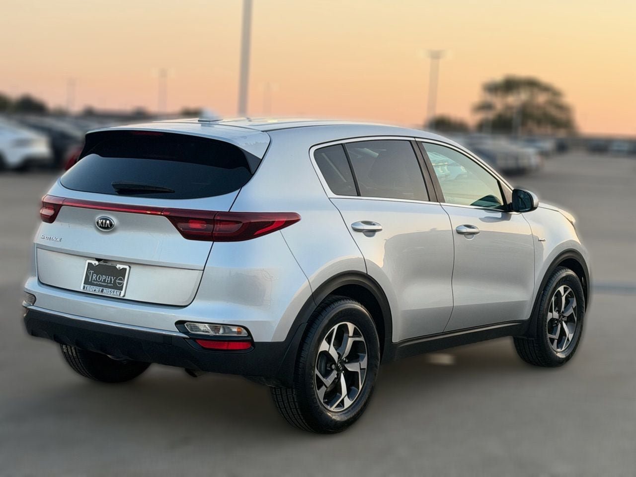 Used 2020 Kia Sportage LX AWD/4WD image 6