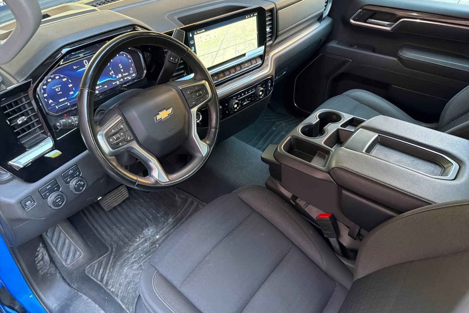 Used 2025 Chevrolet Silverado 1500 LT w/ Work Truck Package AWD/4WD image 11