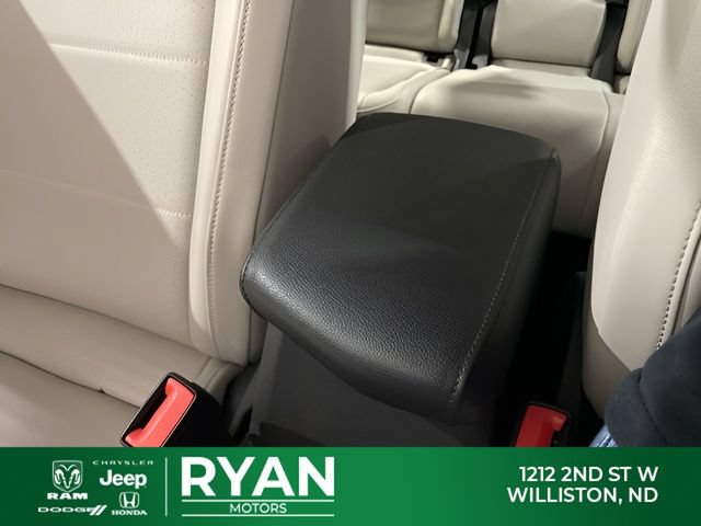 Used 2019 Volkswagen Tiguan SE FWD image 25