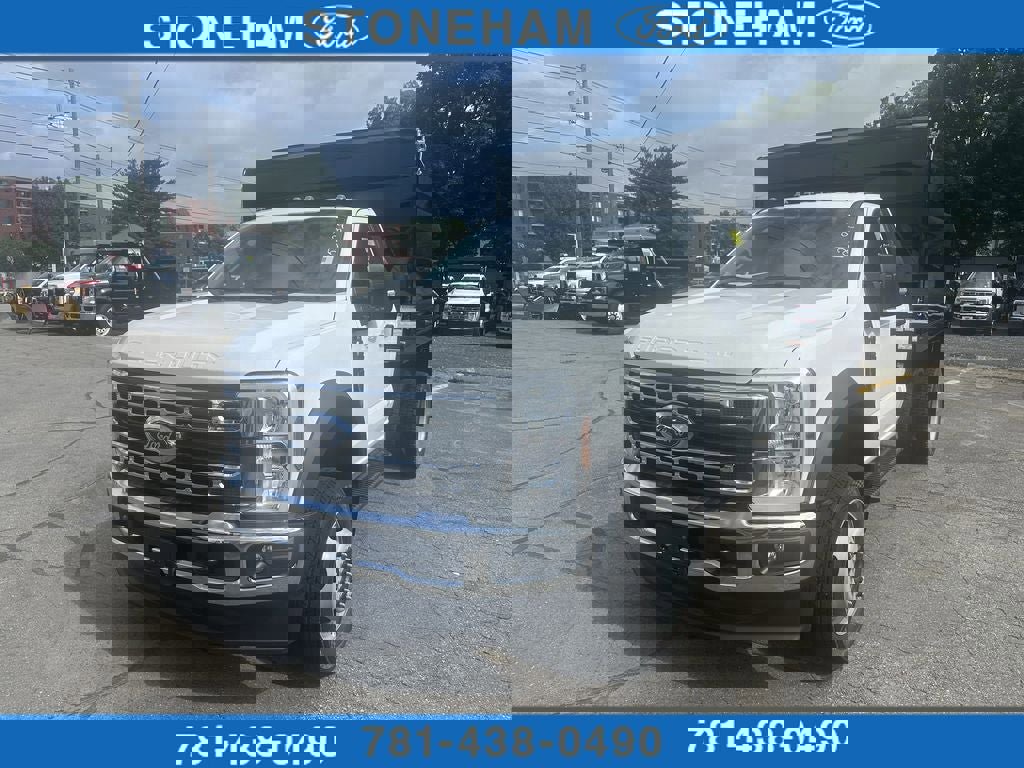 New 2025 Ford F550 4x4 Regular Cab Super Duty image 1