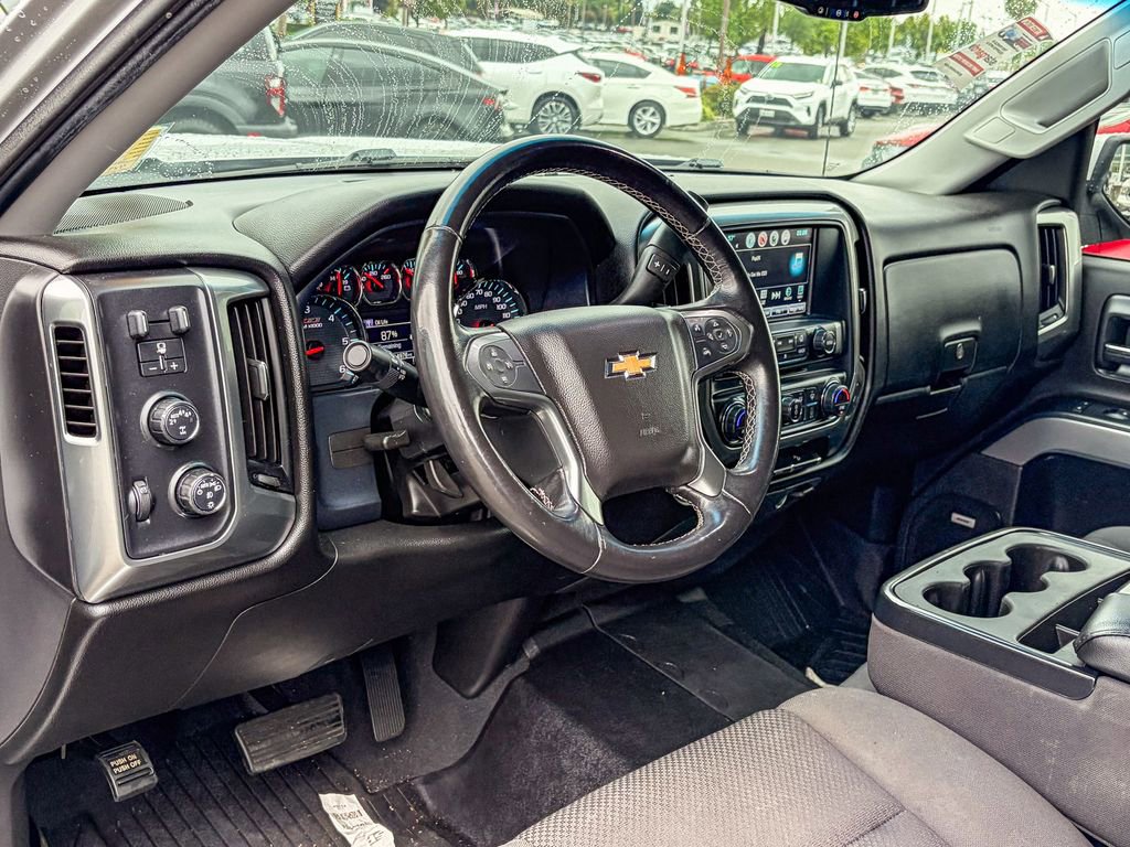 Used 2018 Chevrolet Silverado 1500 LT w/ All Star Edition AWD/4WD image 8