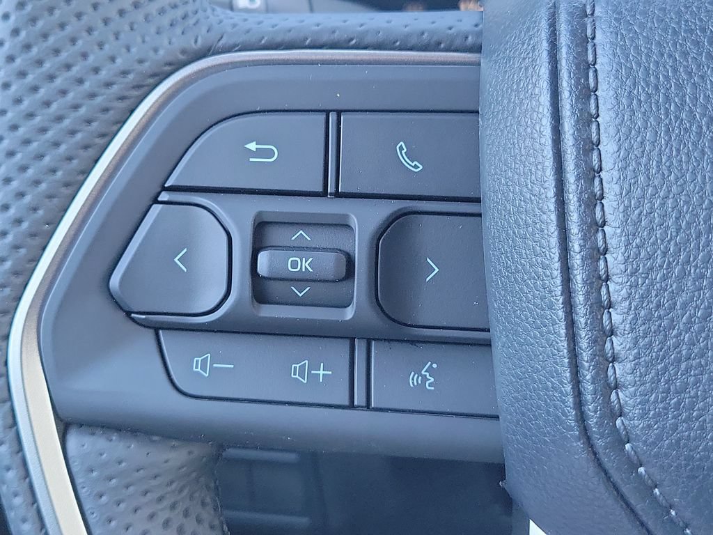 New 2026 Toyota Tundra Limited AWD/4WD image 13