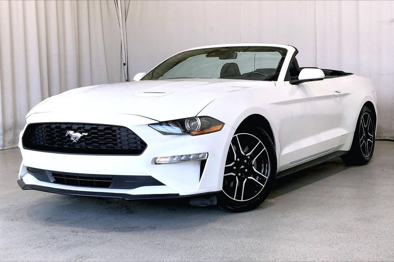 Used 2023 Ford Mustang Premium RWD image 11