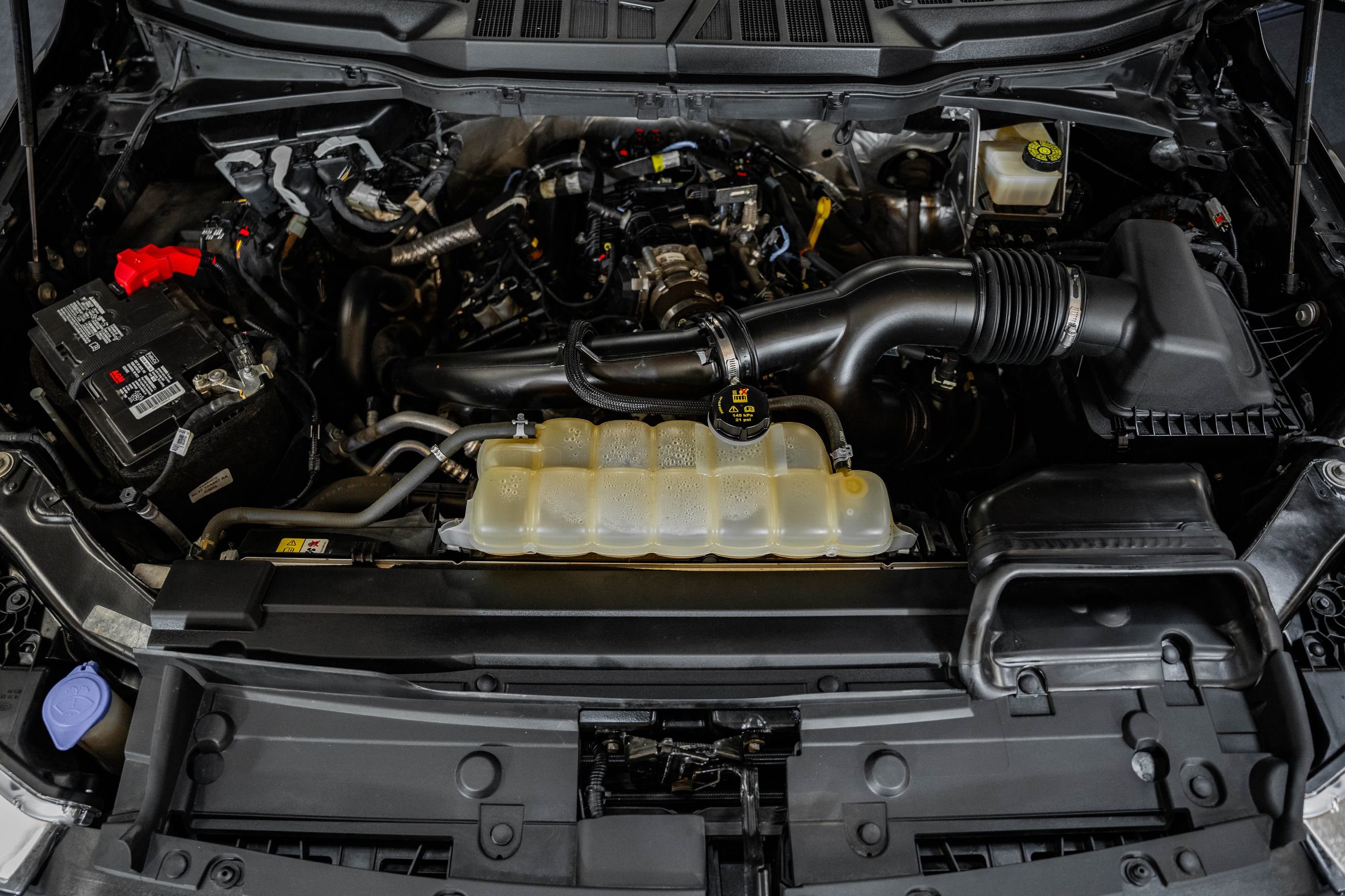 Certified 2021 Ford F150 Lariat w/ Equipment Group 502A High image 26