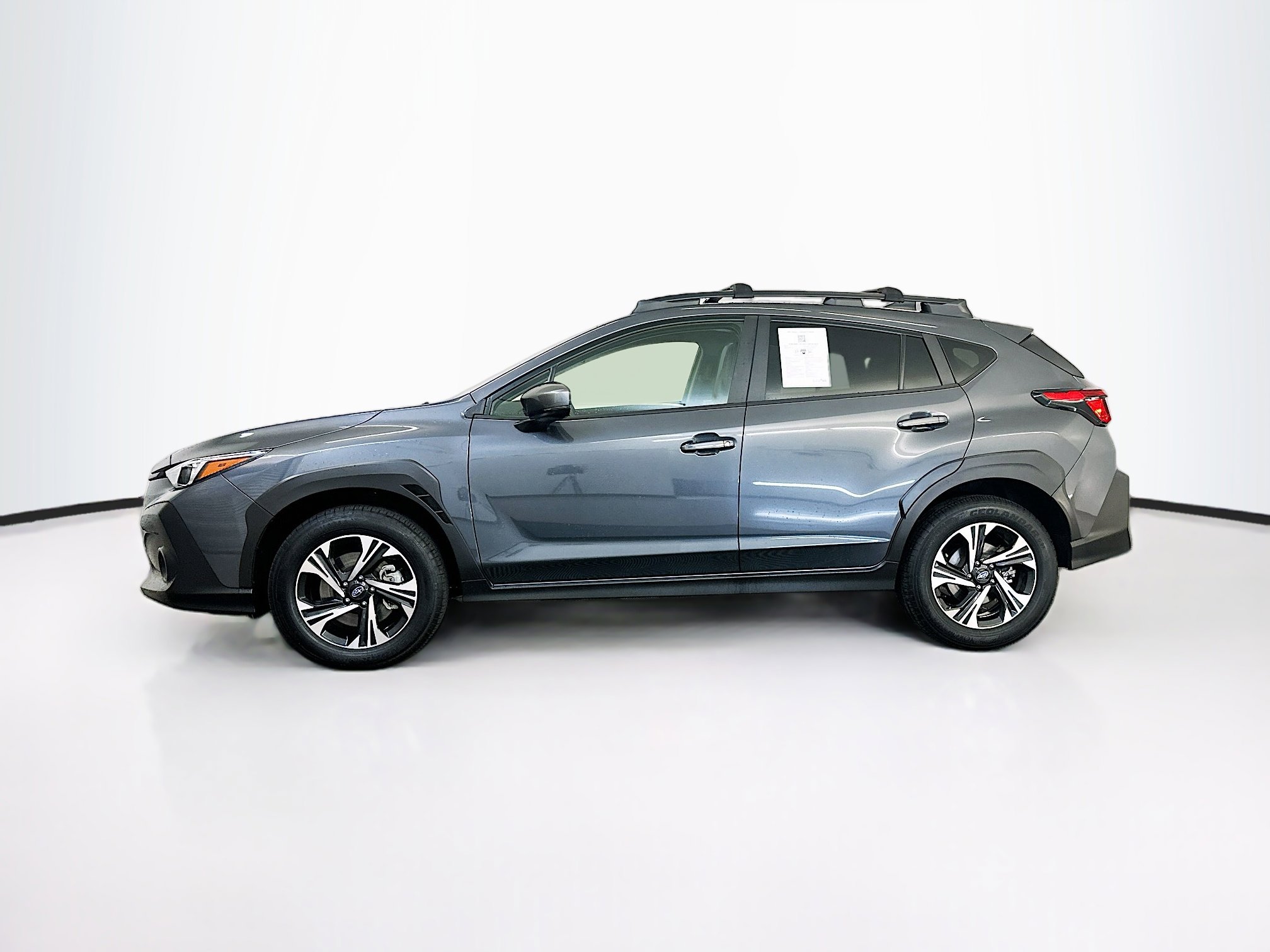Used 2024 Subaru Crosstrek 2.0i Premium AWD/4WD image 4