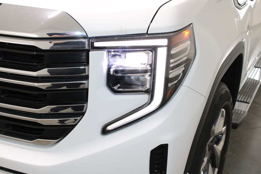 Used 2023 GMC Sierra 1500 SLT image 56