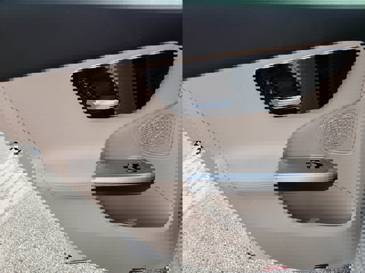 Used 2024 Mercedes-Benz C 300 4MATIC Sedan image 27