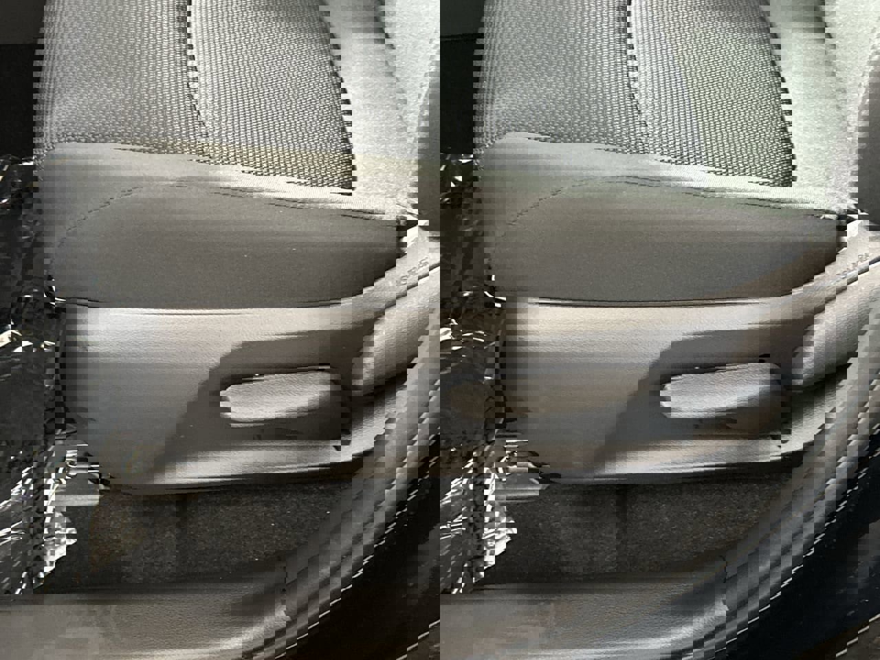 Used 2025 Toyota RAV4 LE image 19