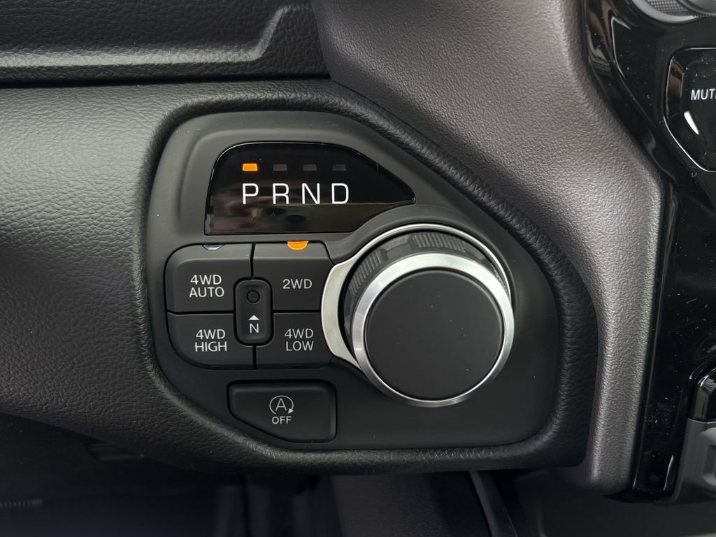 New 2026 RAM 1500 Lone Star AWD/4WD image 15