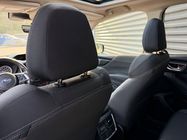 Used 2024 Subaru Forester Premium AWD/4WD image 17