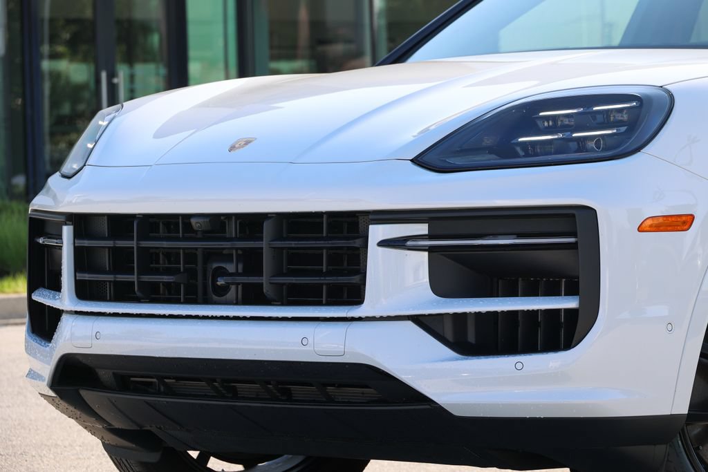 Certified 2026 Porsche Cayenne S AWD/4WD image 7
