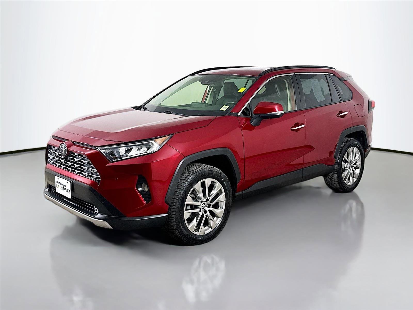 Used 2021 Toyota RAV4 Limited image 5