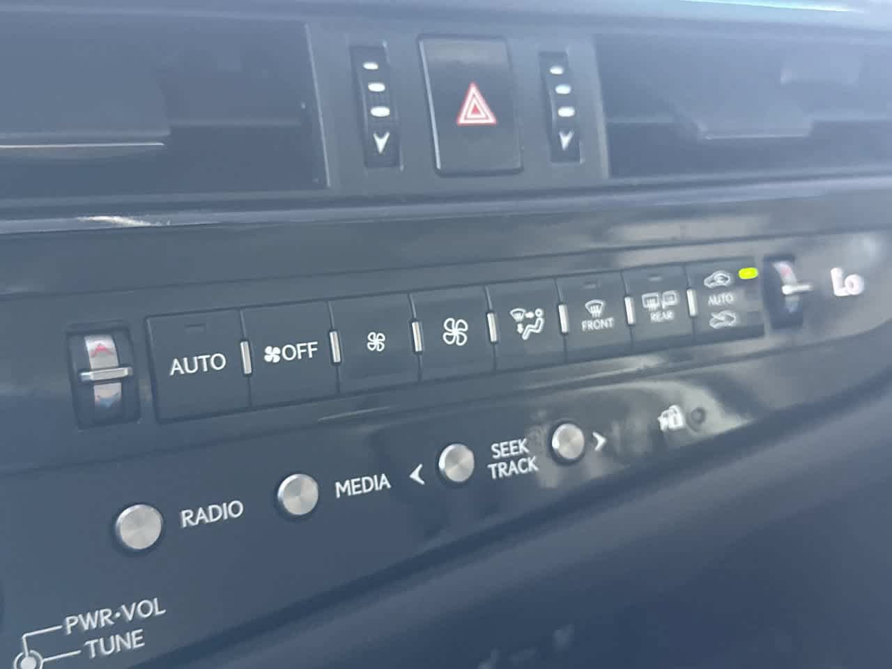 Used 2025 Lexus ES 350 w/ Premium Package FWD image 20