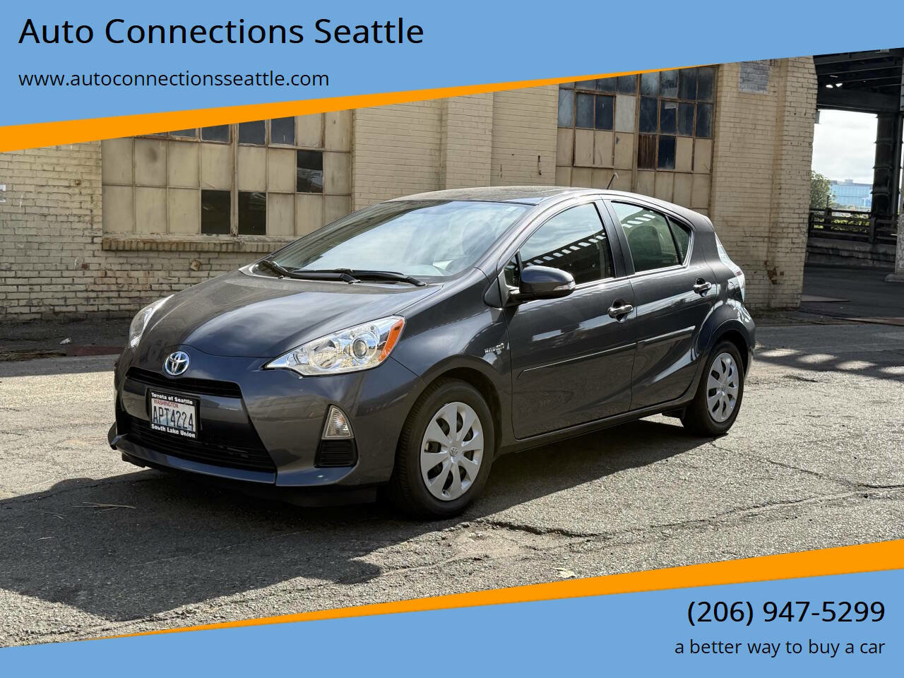 Used 2014 Toyota Prius C Three image 1