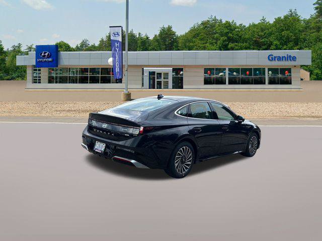 New 2026 Hyundai Sonata Limited FWD image 4