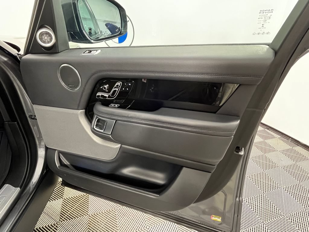 Used 2019 Land Rover Range Rover HSE AWD/4WD image 23