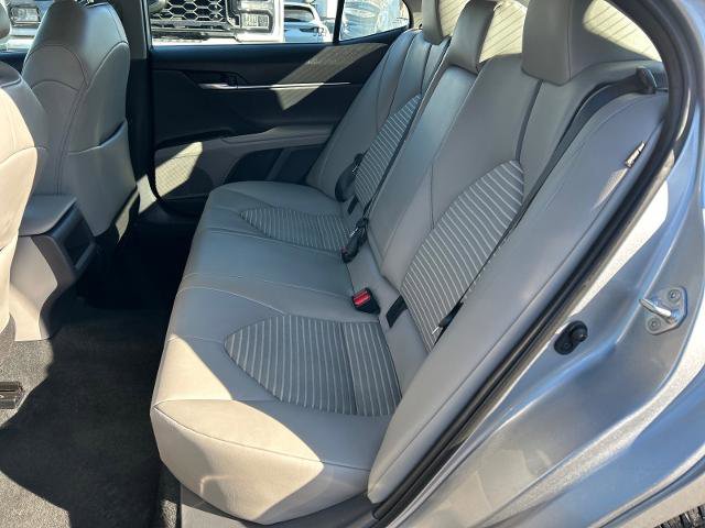 Used 2022 Toyota Camry SE image 10