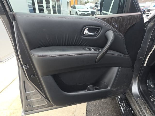 Used 2022 Nissan Armada Platinum w/ Captain's Chairs Package image 10