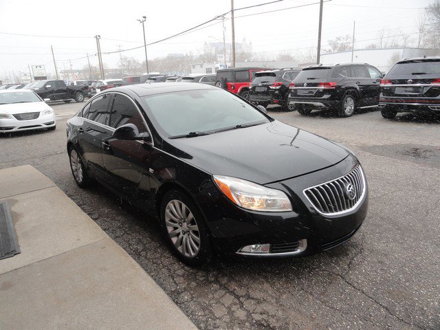 Used 2011 Buick Regal CXL w/ RL4 Preferred Equipment Group image 5